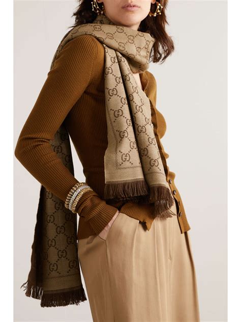 gucci scarf sten fuxia|net a porter gucci scarves.